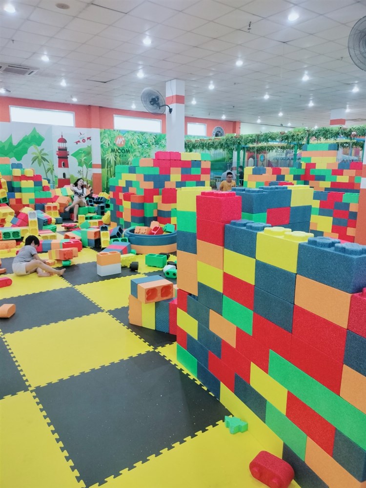 Khu Chơi LEGO