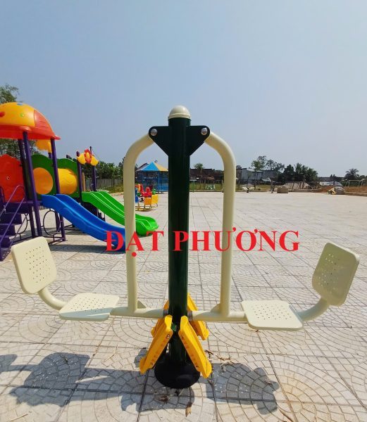 Thiết bị thể dục công viên